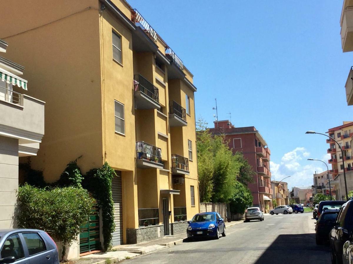 Appartamento Oristano Citta Exterior photo