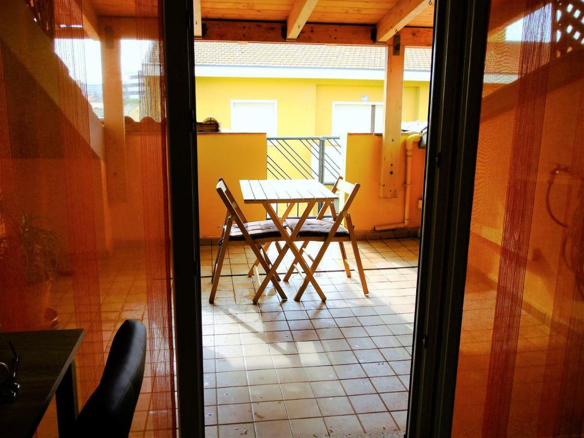 Appartamento Oristano Citta Exterior photo